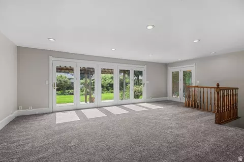 Living - 230 Temple View Dr, River Heights, UT 84321 photo 3 of 4