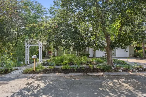 Exterior - 230 Temple View Dr, River Heights, UT 84321 photo 2 of 12
