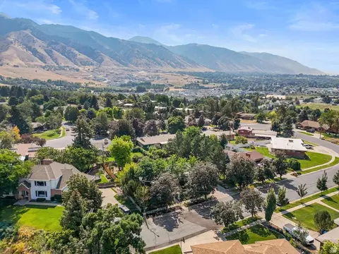 View/Area - 230 Temple View Dr, River Heights, UT 84321 photo 6 of 7