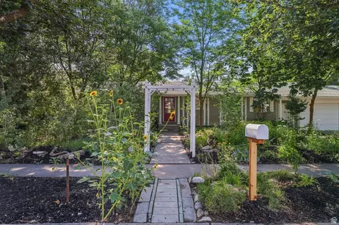 Exterior - 230 Temple View Dr, River Heights, UT 84321 photo 1 of 12