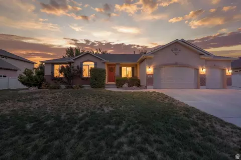 319 E 2300 Res Res S, Kaysville, UT 84037