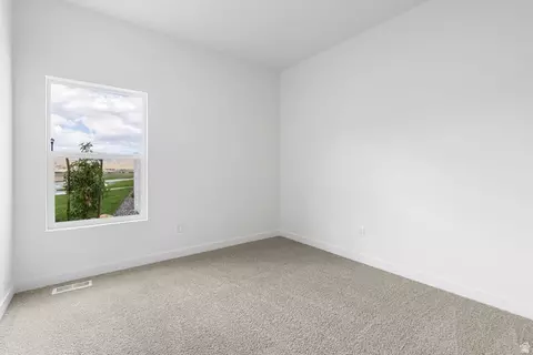 7280 Bald Eagle Way N, Eagle Mountain, UT 84005 photo 8