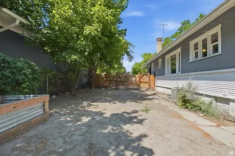 Exterior - 342 N 100 W, Logan, UT 84321 photo 4 of 7