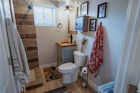 Bath - 57 N 600 E, Spring City, UT 84662 photo 5 of 6