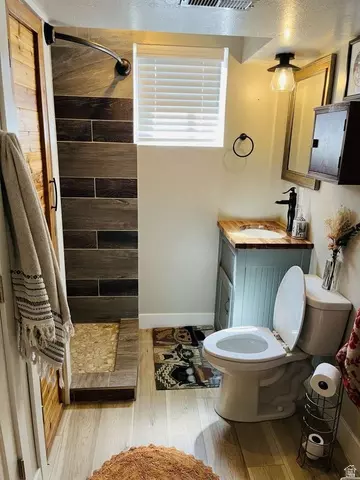 Bath - 57 N 600 E, Spring City, UT 84662 photo 3 of 4