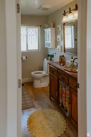 Bath - 57 N 600 E, Spring City, UT 84662 photo 1 of 6