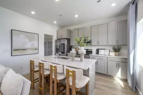 Kitchen - 2164 E Swallow Dr #4045, Eagle Mountain, UT 84005 photo 1 of 2