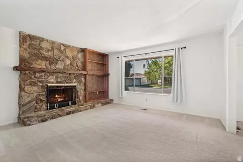 Living - 619 E 445 S, Orem, UT 84097 photo 1 of 4