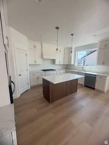Kitchen - 373 N 1040 E #5, Salem, UT 84653 photo 1 of 3