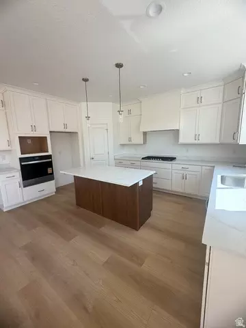 Kitchen - 373 N 1040 E #5, Salem, UT 84653 photo 2 of 3