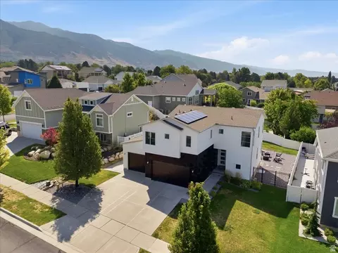 View/Area - 1578 E Maple Way, Layton, UT 84040 photo 2 of 3