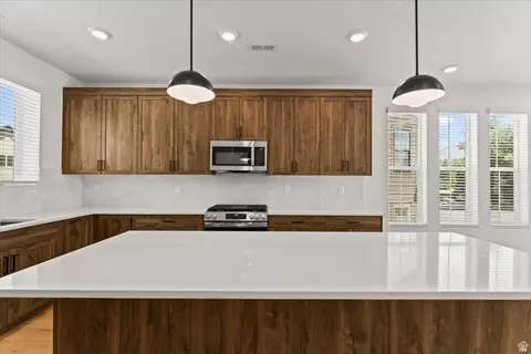 Kitchen - 862 E Brookshade Ln S #106, Murray, UT 84107 photo 1 of 1