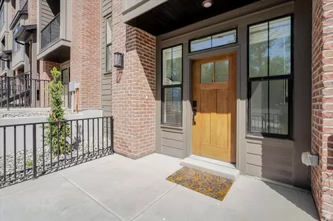 Exterior - 862 E Brookshade Ln S #106, Murray, UT 84107 photo 2 of 3