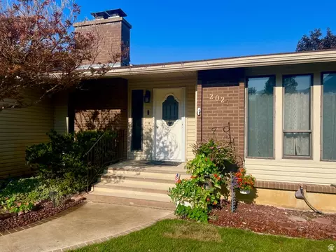Exterior - 2027 N 1400 E, North Logan, UT 84341 photo 3 of 19