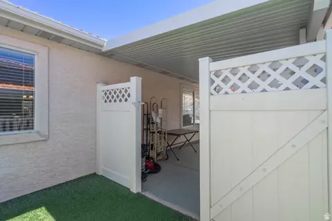 Exterior - 504 E Telegraph St #72, Washington, UT 84780 photo 8 of 14