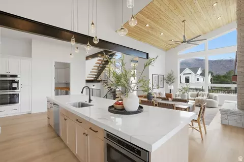 Kitchen - 783 N 150 E, American Fork, UT 84003 photo 4 of 4