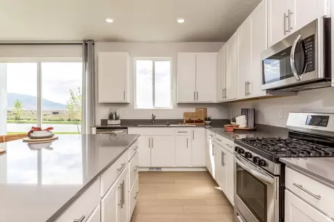 Kitchen - 2154 E Swallow Dr #4046, Eagle Mountain, UT 84005 photo 2 of 2