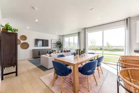Dining - 2154 E Swallow Dr #4046, Eagle Mountain, UT 84005 photo 1 of 1