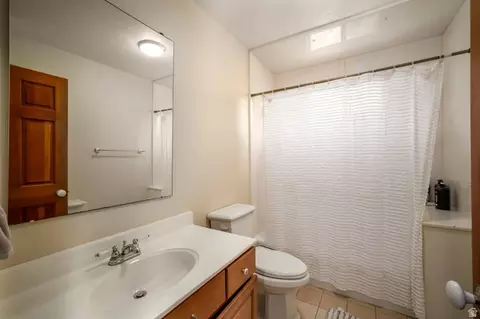 Bath - 500 E 426 N, Alpine, UT 84004 photo 1 of 3