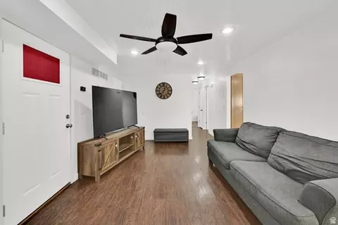 Entry Way - 455 E 5600 S #D, Murray, UT 84107 photo 2 of 2