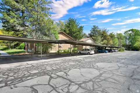Exterior - 455 E 5600 S #D, Murray, UT 84107 photo 2 of 2