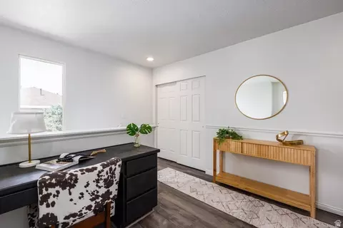 Entry Way - 188 E Mountain Peak Dr S, Draper, UT 84020 photo 4 of 4