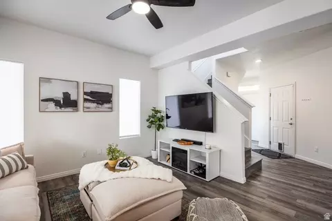 Living - 188 E Mountain Peak Dr S, Draper, UT 84020 photo 4 of 4