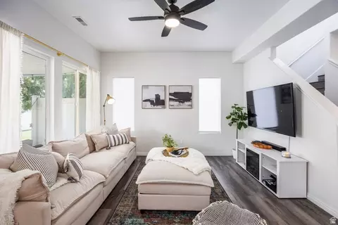 Living - 188 E Mountain Peak Dr S, Draper, UT 84020 photo 2 of 4