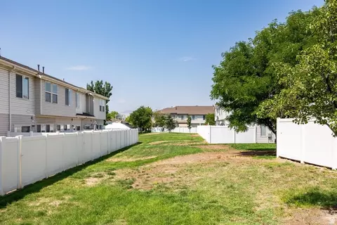 Exterior - 188 E Mountain Peak Dr S, Draper, UT 84020 photo 7 of 14