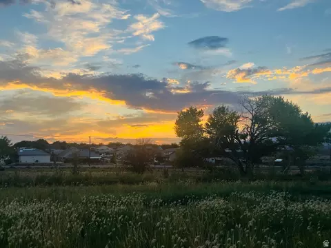 Undisclosed, Hurricane, UT 84737 photo 12