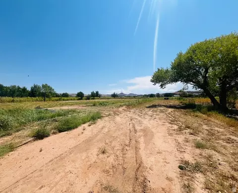 Undisclosed, Hurricane, UT 84737 photo 5