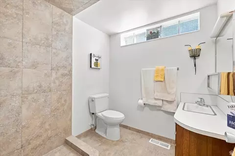 Bath - 1696 E 1185 N, Logan, UT 84341 photo 5 of 7