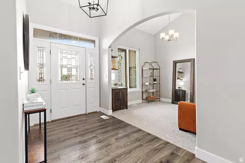Entry Way - 394 E Brewster Dr, Draper, UT 84020 photo 2 of 3