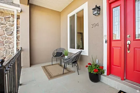 Exterior - 394 E Brewster Dr, Draper, UT 84020 photo 2 of 6