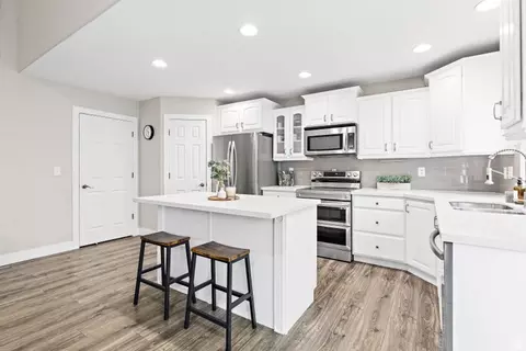 Kitchen - 394 E Brewster Dr, Draper, UT 84020 photo 2 of 3