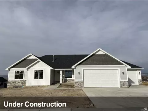 Exterior - 102 S 1300 E, Smithfield, UT 84335 photo 2 of 2