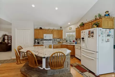 Kitchen - 357 N 800 E, Nephi, UT 84648 photo 2 of 5