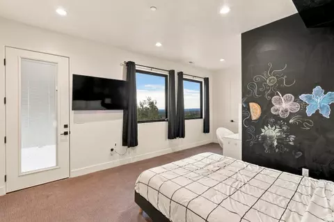 Bedroom - 1766 View Ct, Fruit Heights, UT 84037 photo 8 of 10