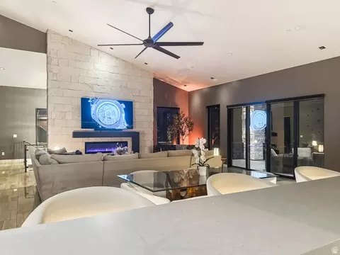 Living - 1766 View Ct, Fruit Heights, UT 84037 photo 12 of 15