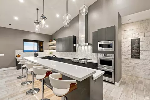 Kitchen - 1766 View Ct, Fruit Heights, UT 84037 photo 5 of 15