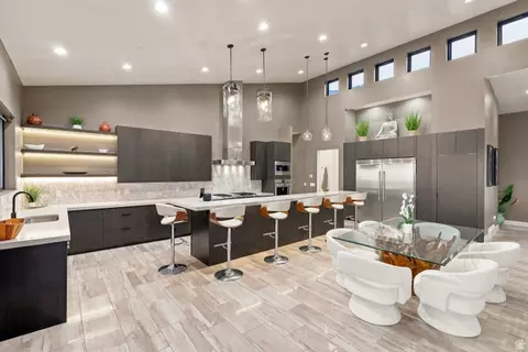 Kitchen - 1766 View Ct, Fruit Heights, UT 84037 photo 4 of 15