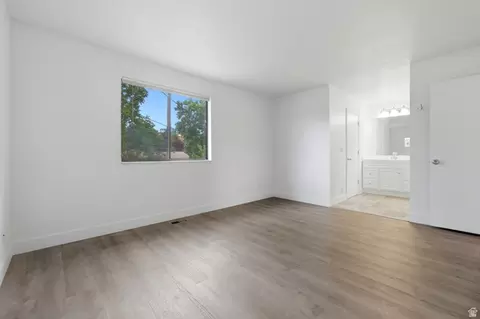 Bedroom - 5175 S 900 E, Murray, UT 84117 photo 2 of 4