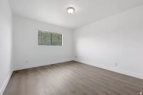 Bedroom - 5175 S 900 E, Murray, UT 84117 photo 3 of 4