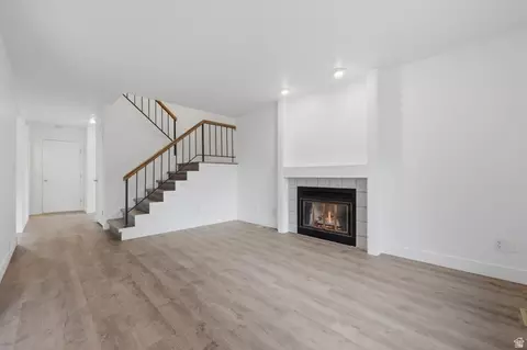 Living - 5175 S 900 E, Murray, UT 84117 photo 2 of 5
