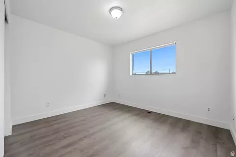 Bedroom - 5175 S 900 E, Murray, UT 84117 photo 4 of 4