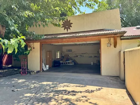Exterior - 324 E 300 St S, Moab, UT 84532 photo 3 of 10