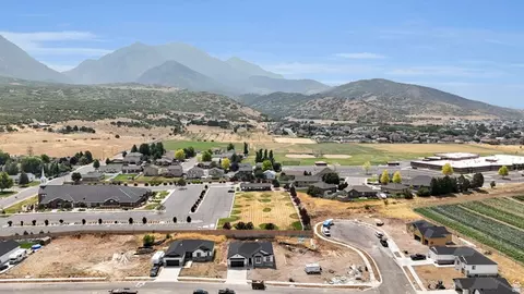 View/Area - 330 E 500 S, Santaquin, UT 84655 photo 2 of 2