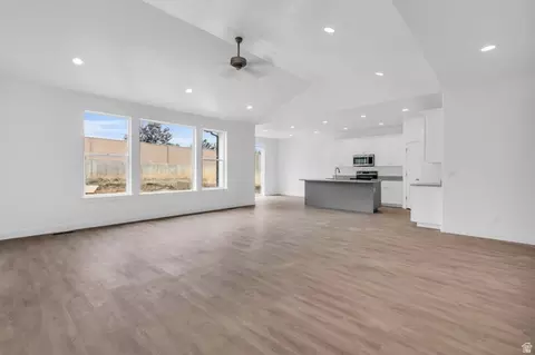 Living - 330 E 500 S, Santaquin, UT 84655 photo 2 of 2