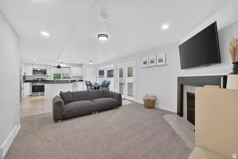Living - 1138 E 11780 S, Sandy, UT 84094 photo 4 of 5
