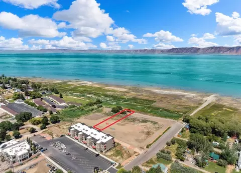 106 S Waters Edge Ln #4, Garden City, UT 84028